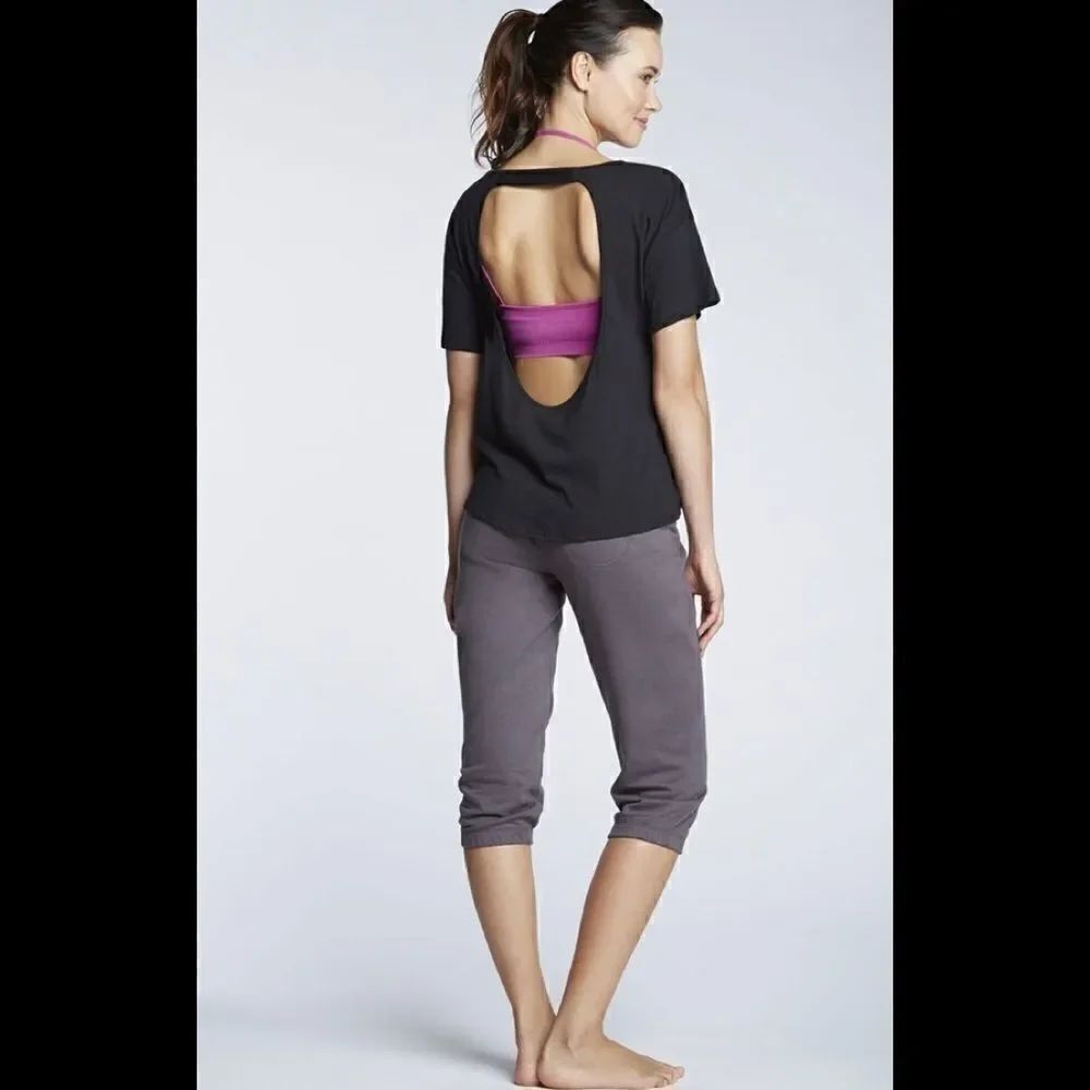 Fabletics oversized Key Tee. NWOT - Picture 3 of 7